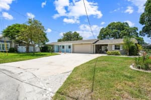 336 Westwinds Cir, PALM HARBOR