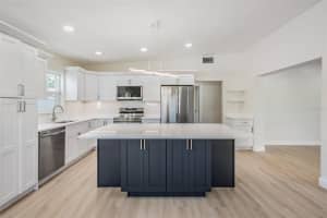 4015 OVERLOOK DRIVE, ST PETERSBURG, FL 33703 - MLS#MFRTB8401131