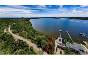 WEEDON DR NE, ST PETERSBURG, FL 33702 Sold 11/07/25