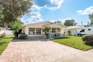 6658 STEWART AVENUE, ST PETERSBURG, FL 33702 - MLS#MFRTB8401254