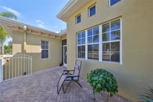 2239 SIFIELD GREENS WAY, SUN CITY CENTER, FL 33573 Sold 08/07/25