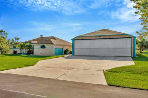 11908 PILOT COUNTRY DRIVE, SPRING HILL, FL 34610 Sold 10/09/25