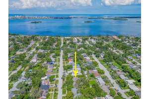 1136 Granada St, CLEARWATER
