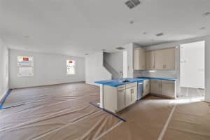 6226 29TH STREET, ST PETERSBURG, FL 33702 - MLS#MFRTB8401278