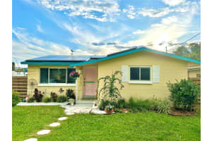 2707 56TH STREET, GULFPORT, FL 33707 Sold 07/30/25