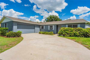 1327 Glenview Ln, LAKELAND