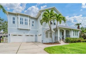 650 Geneva Pl, TAMPA