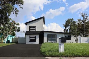 8274 Rose Ter, SEMINOLE