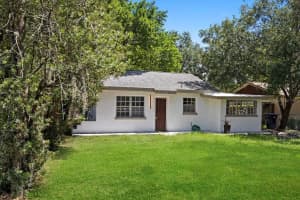 1512 Hillside Dr, TAMPA