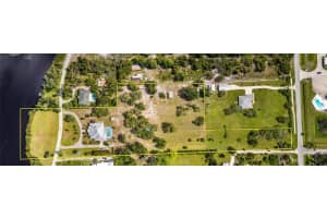 1750 SAFFOLD PARK DRIVE, RUSKIN, FL 33570 - MLS#MFRTB8401400
