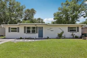 1438 Poinciana Dr, CLEARWATER
