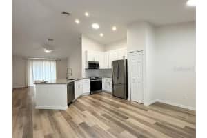 1737 LAKEWOOD AVENUE, OCOEE, FL 34761 - MLS#MFRTB8401637