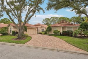 3854 LYNDHURST COURT, SARASOTA, FL 34235 Sold 08/28/25