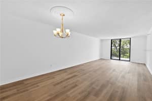 201 LAUREL STREET, TAMPA, FL 33602 - MLS#MFRTB8401757