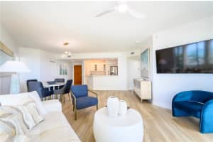 1180 GULF BOULEVARD, CLEARWATER BEACH, FL 33767 - MLS#MFRTB8401776