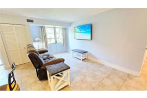 3315 58TH AVENUE, ST PETERSBURG, FL 33712 Sold 09/18/25