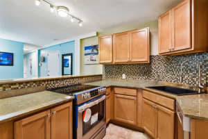 3315 58TH AVENUE, ST PETERSBURG, FL 33712 Sold 09/18/25
