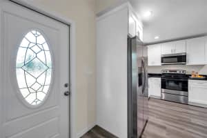 1561 MARTIN LUTHER KING JR AVENUE, CLEARWATER, FL 33756 - MLS#MFRTB8401823