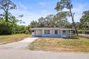 551 BAY STREET, DUNEDIN, FL 34698 Sold 08/29/25