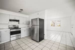 551 BAY STREET, DUNEDIN, FL 34698 Sold 08/29/25