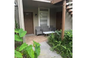 14219 Shadow Moss Ln #102, TAMPA