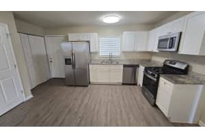 1120 UNION STREET, ST PETERSBURG, FL 33712 Sold 10/22/25