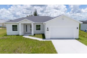 430 Mercedes Ct, LEHIGH ACRES