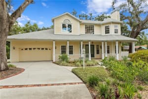 11923 Riverhills Dr, TEMPLE TERRACE