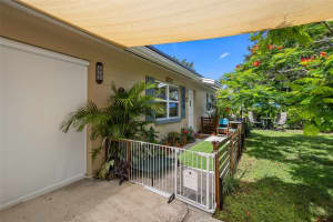 5236 48TH TERRACE, ST PETERSBURG, FL 33709 Sold 08/29/25