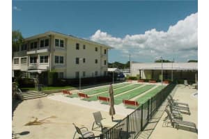 1524 LAKEVIEW ROAD, CLEARWATER, FL 33756 - MLS#MFRTB8402065