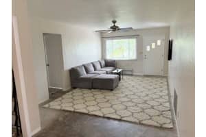 5635 20TH AVENUE, ST PETERSBURG, FL 33710 - MLS#MFRTB8402097