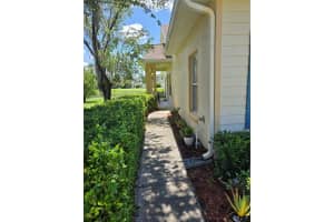 20307 OAK KEY COURT, TAMPA, FL 33647 - MLS#MFRTB8402099