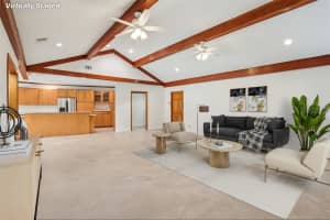 4128 CARROLLWOOD VILLAGE DRIVE, TAMPA, FL 33618 - MLS#MFRTB8402185