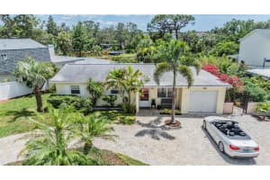 751 BAYSHORE DRIVE, TARPON SPRINGS, FL 34689 - MLS#MFRTB8402215