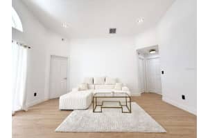 132 CANARY ISLAND CIRCLE, DAVENPORT, FL 33837 - MLS#MFRTB8402226
