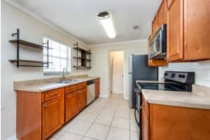 200 COUNTRY CLUB DRIVE, LARGO, FL 33771 - MLS#MFRTB8402350