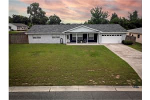 123 Jeffrey Dr, BRANDON