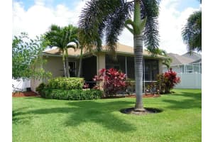 27810 SKY LAKE, WESLEY CHAPEL, FL 33544 - MLS#MFRTB8402391