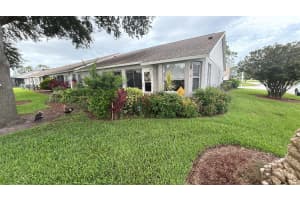 18709 Summersong Dr, HUDSON