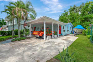 1042 STERLING AVENUE, TAMPA, FL 33629 - MLS#MFRTB8402486