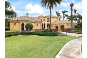 5403 Tybee Island Dr, Apollo Beach, FL 33572, Sold 06/30/25