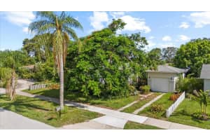 1222 PALM STREET, CLEARWATER, FL 33755 Sold 08/08/25