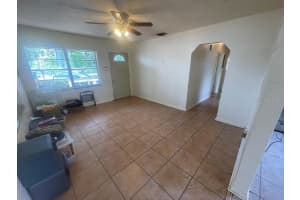 4611 MCELROY AVENUE, TAMPA, FL 33611 - MLS#MFRTB8402613
