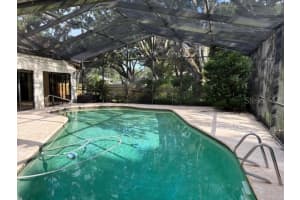 524 GARRARD DRIVE, TEMPLE TERRACE, FL 33617 - MLS#MFRTB8402650