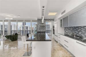 1850 OCEAN DRIVE, HALLANDALE BEACH, FL 33009 Sold 08/14/25