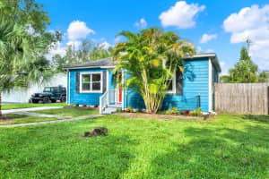 5006 SUWANEE AVENUE, TAMPA, FL 33603 - MLS#MFRTB8402692