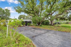 209 JEFFERSON CIRCLE, ST PETERSBURG, FL 33702 - MLS#MFRTB8402696