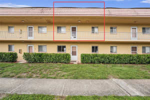 2003 GREENBRIAR BOULEVARD, CLEARWATER, FL 33763 - MLS#MFRTB8402705