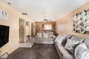 2003 GREENBRIAR BOULEVARD, CLEARWATER, FL 33763 - MLS#MFRTB8402705