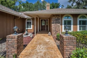 11279 OAKRIDGE TRAIL, SEMINOLE, FL 33772 Sold 09/12/25